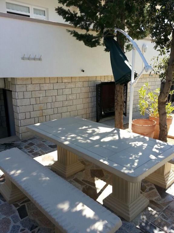 Apartmani Orhideja Rab Town Room photo